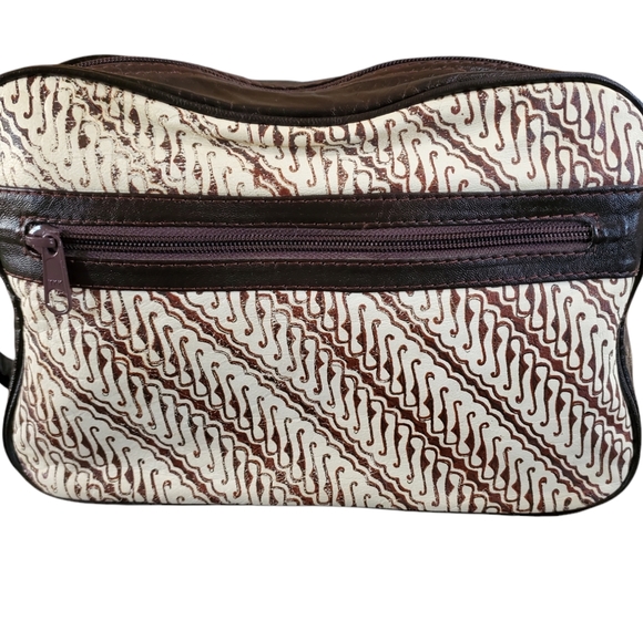 Vintage Handmade Luggage Set From Indonesia At Proyek Rehabilitasi Bethesda - Picture 2 of 16